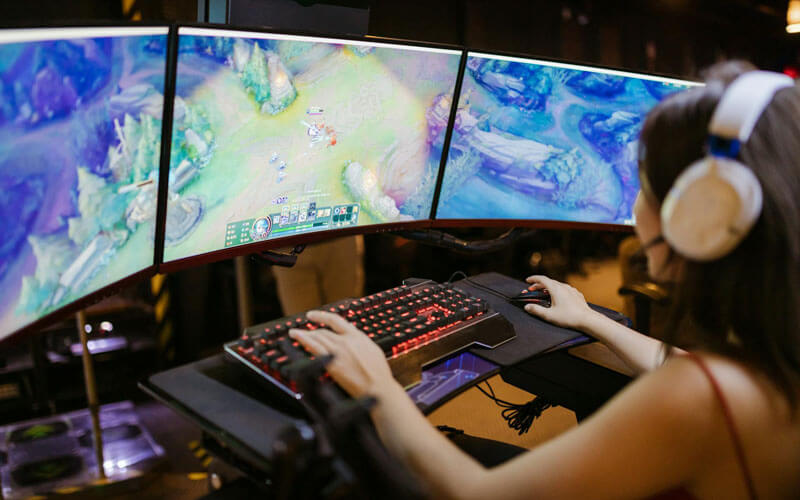 傻比用英语怎么说